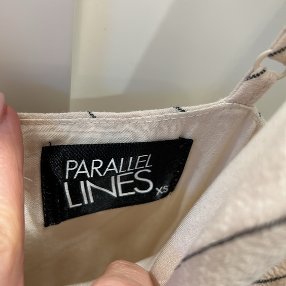 Parallel Lines jumpsuit size xs - Picture 4 of 6